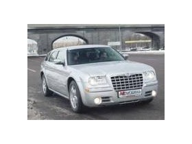 Chrysler 300: Модерн в стиле ретро